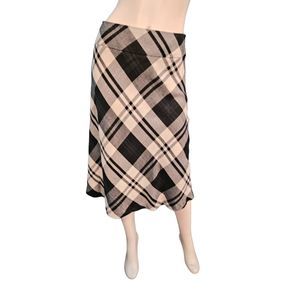 Dressbarn White and Black Plaid Skirt size 6